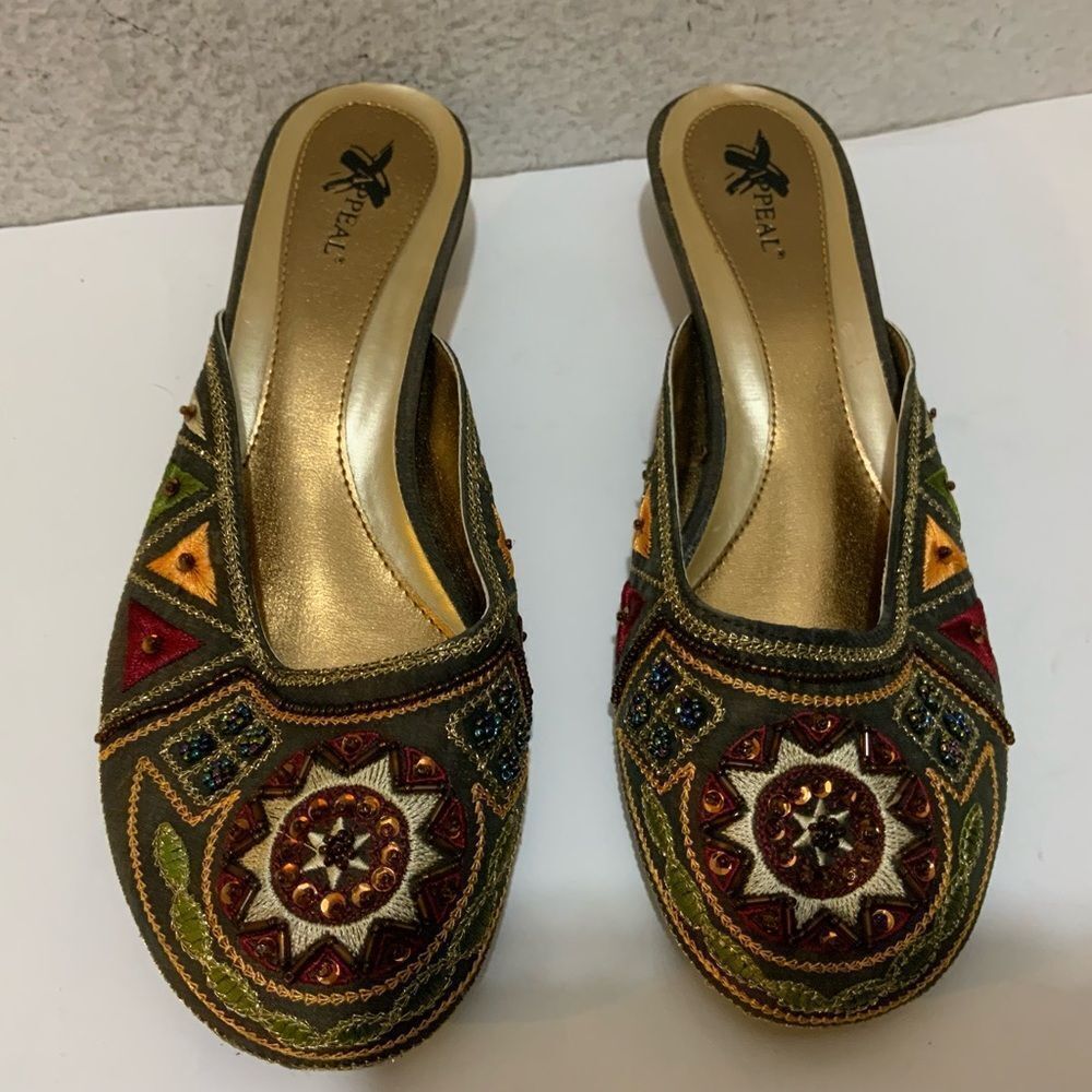 X - Appeal Womens XAPPEAL Marakesh Slide On Flats Size 8 Brown beaded